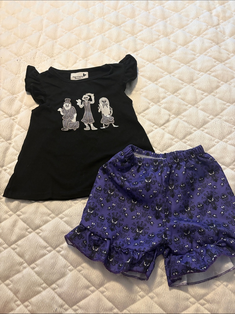 Disney Haunted Mansion 4T embroidered girls set